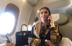 Cựu siêu mẫu playboy thành 'bầu' bóng đá nức tiếng Romania