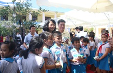 Phó Chủ tịch nước đem niềm vui cho trẻ em Quảng Nam nhân ngày Tết thiếu nhi