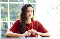 Trương Quỳnh Anh khóc nhiều ngày trở lại màn ảnh