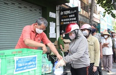 Chặt chẽ và thông thoáng