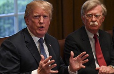 Cựu cố vấn 'diều hâu' và quyển hồi ký làm Tổng thống Trump lo ngại
