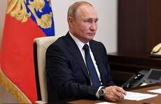 Ổn định Covid-19, Tổng thống Putin quay lại dự án quyền lực