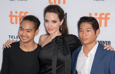Angelina Jolie tiết lộ lý do nhận nuôi Pax Thiên