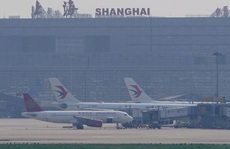 Trung Quốc “xuống nước”, Mỹ nới lỏng lệnh cấm bay