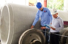 NHỮNG ĐIỂN HÌNH VƯỢT KHÓ, SÁNG TẠO: Những đôi tay 'vàng'