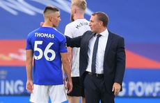 Leicester gặp họa trước hai trận 'chung kết Top 4' Ngoại hạng