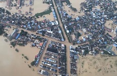 Trung Quốc lo “điều tồi tệ hơn” giữa lũ lụt lịch sử