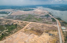 Đại gia chi ngàn tỉ 'săn' quỹ đất