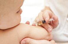 Tiêm vắc-xin miễn phí cho trẻ 7 tuổi ở 35 tỉnh