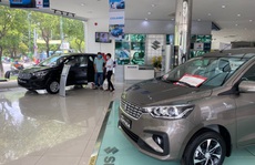 Tiêu thụ xe bán tải giảm rất mạnh trong tháng 7