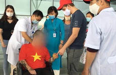 Mẹ nam thanh niên người Mỹ gửi thư cảm ơn bác sĩ Việt Nam đã cứu sống con trai