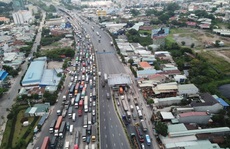 Tổng cục Đường bộ: Tạm dừng thu phí trạm cầu Đồng Nai