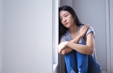 Còn bao lần chồng say nắng nữa?