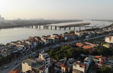 Hà Nội phát triển hai bên sông Hồng