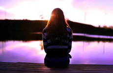 Nỗi đau chồng phản bội phải ôm suốt đời