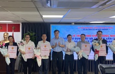 Lần đầu tiên Sở TN-MT TP HCM làm lễ trao 1.000 sổ hồng