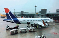 Sân bay Cần Thơ đón 2 chuyến bay chở 360 người Việt từ Singapore