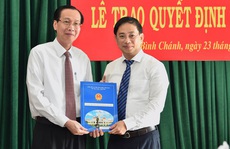 UBND TP HCM phê chuẩn nhân sự lãnh đạo tại quận 4 và huyện Bình Chánh