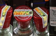 Rượu và thuốc lá nhập khẩu sẽ được 'quản' bằng tem điện tử