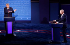 Ai thắng trong cuộc tranh luận đầu tiên, ông Trump hay ông Biden?