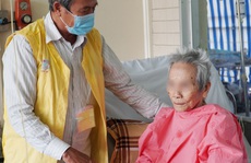 Cụ bà 106 tuổi được cứu sau cú trượt gãy xương trong nhà