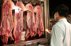 Đồng loạt ra quân kiểm tra thực phẩm cho mùa Tết ở chợ đầu mối, kho lạnh