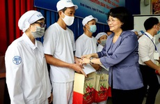 Tập trung chăm lo Tết cho công nhân khó khăn