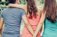 Vợ đang hiền lành bỗng trở mặt ghê gớm, lạnh lùng hơn băng đá