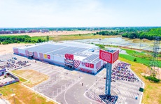 Ông chủ Thái lắp điện mặt trời trên 60.000 m2 mái đại siêu thị GO!