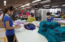 21,4% nữ công nhân dệt may mắc bệnh xương khớp
