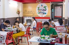 Hà Nội bỏ quy định quán ăn, nhà hàng đóng cửa trước 21 giờ