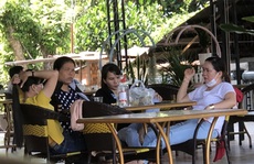 Bình Dương: Nhà hàng, quán cà phê vắng khách ngày đầu mở cửa lại
