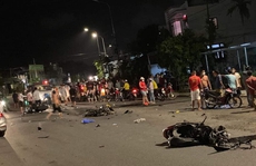 Ôtô tông 3 xe máy, 1 người chết, 2 bị thương