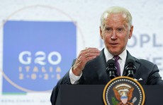 Tổng thống Biden gặp 'sự cố thang máy' tại G20