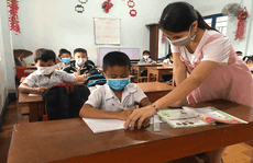 Nhọc nhằn gieo chữ vùng cao