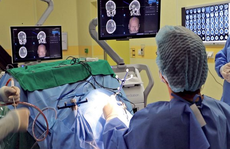 Công nghệ cao xử trí xuất huyết não không cần mở lớn hộp sọ