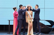 Tranh cãi về chiếc vương miện đắt giá của á hậu Kim Duyên