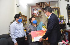 'Mai Vàng nhân ái' thăm NSND Ngọc Giàu
