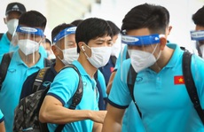 Đội tuyển Việt Nam lên đường sang Singapore dự AFF Cup