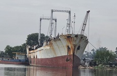Khởi tố vụ buôn lậu tàu biển cũ 3.200 tấn để phá dỡ, bán phế liệu