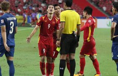 Tuyển Việt Nam - Thái Lan 0-2: Thua chuyên môn, thua cả trọng tài