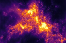 Hình ảnh ngoạn mục về thiên hà có 'đuôi' sắp va chạm dải Ngân Hà