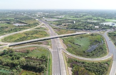 Đề nghị cho xe lưu thông qua Cao tốc Trung Lương - Mỹ Thuận trong dịp Tết Nguyên đán