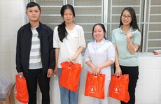 Cảm động gương 4 bạn trẻ Đà Lạt kịp thời hiến máu cứu sống sản phụ trong đêm