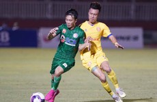 Sài Gòn FC thảm bại trước Nam Định ngay trên sân nhà
