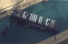 Giải tỏa kênh đào Suez: Tổng chi phí có thể lên tới 1 tỉ USD
