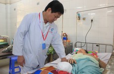 Kinh hãi người phụ nữ ở Đồng Nai bị cắt cụt chân vì đắp lá sim