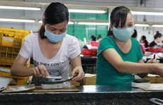 ĐỔ XÔ NHẬN BHXH MỘT LẦN (*): Cần hoàn thiện chính sách BHXH