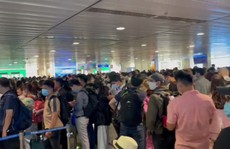 Tăng cường giải toả hành khách ở sân bay Tân Sơn Nhất
