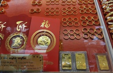 Giá vàng hôm nay:  Vàng SJC tăng vọt vào buổi chiều